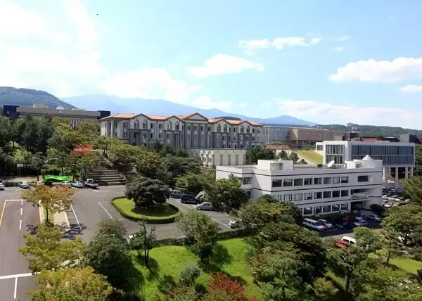 Jeju National University: Trường đại học quốc gia uy tín giữa thiên nhiên tuyệt đẹp