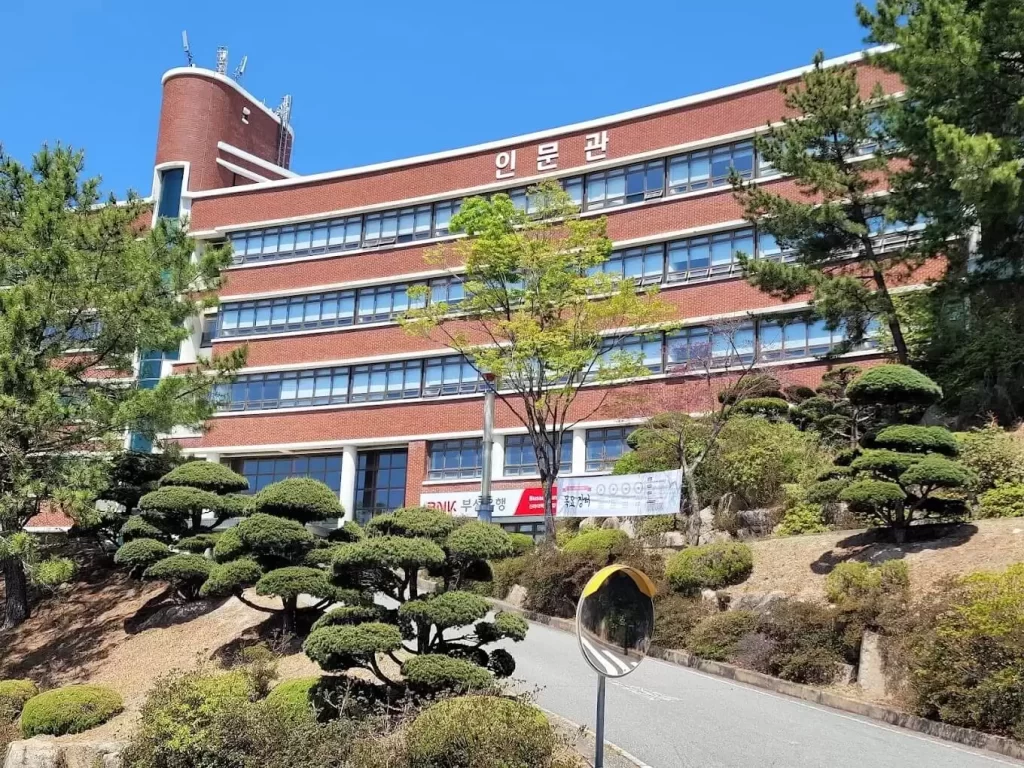 Đại học Silla – Trường đại học hàng đầu tại Busan với môi trường học quốc tế năng động